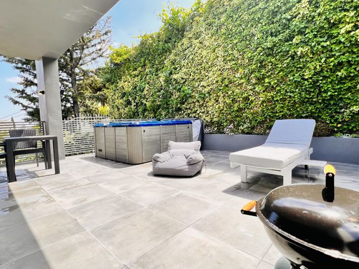 Image No.14-4 Bed Maisonette for sale