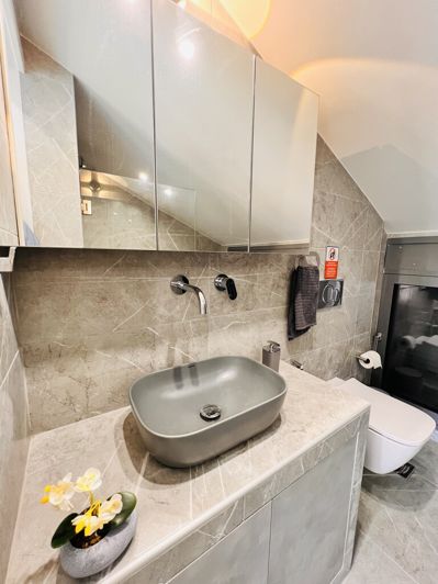 Image No.26-4 Bed Maisonette for sale