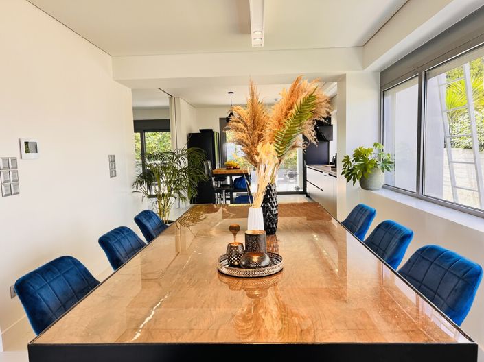 Image No.9-4 Bed Maisonette for sale