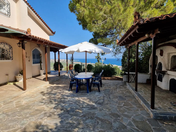 Image No.3-5 Bed Maisonette for sale