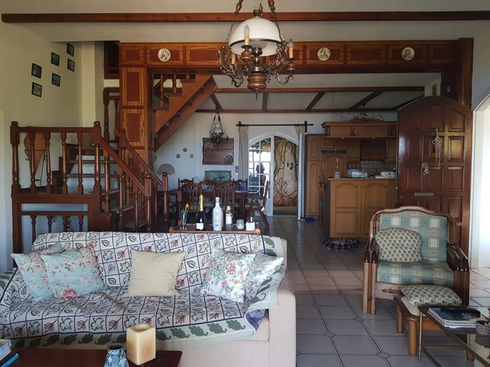 Image No.6-5 Bed Maisonette for sale