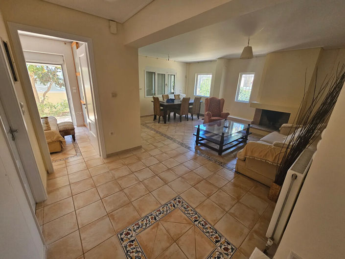 Image No.14-Villa for sale