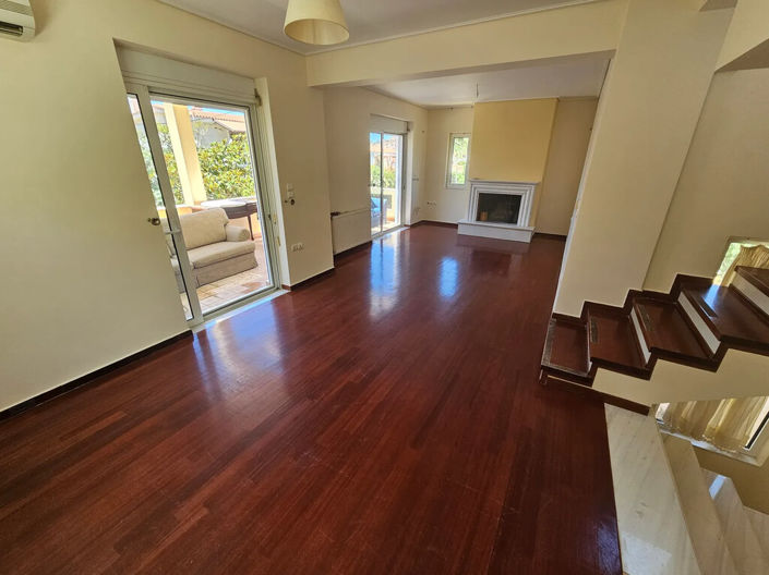 Image No.19-Villa for sale