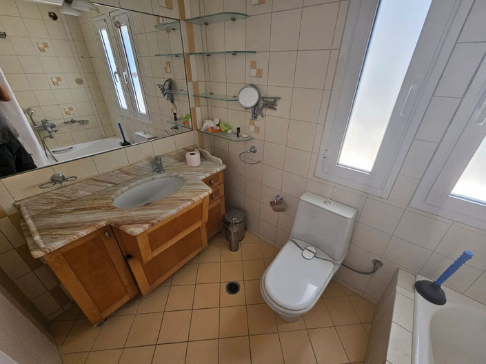 Image No.24-Villa for sale