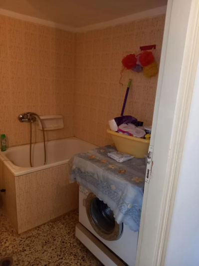 Image No.7-Flat for sale