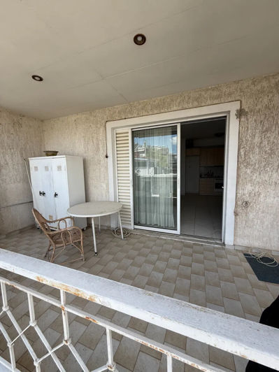 Image No.10-2 Bed Flat for sale