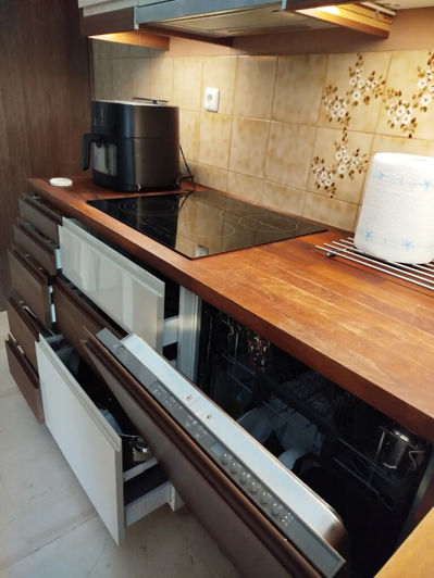 Image No.8-2 Bed Flat for sale