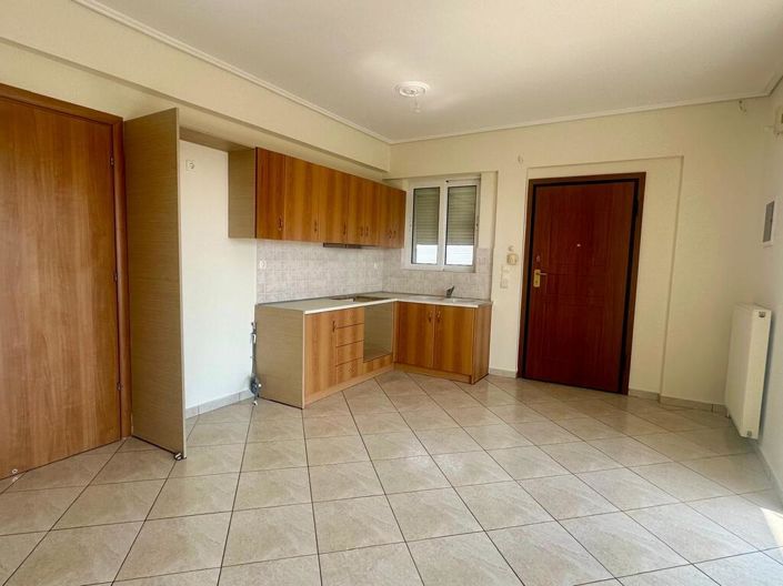 Image No.5-2 Bed Flat for sale