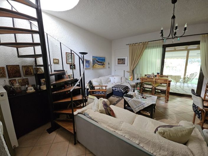 Image No.10-4 Bed Maisonette for sale