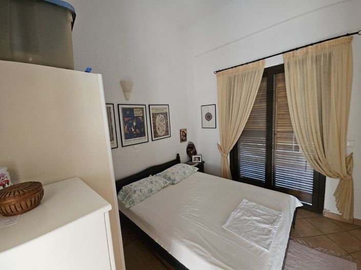 Image No.19-4 Bed Maisonette for sale