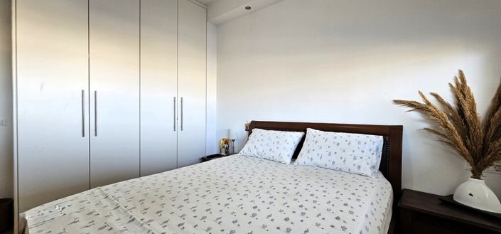 Image No.14-2 Bed Flat for sale