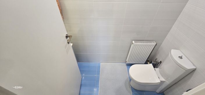 Image No.9-2 Bed Flat for sale