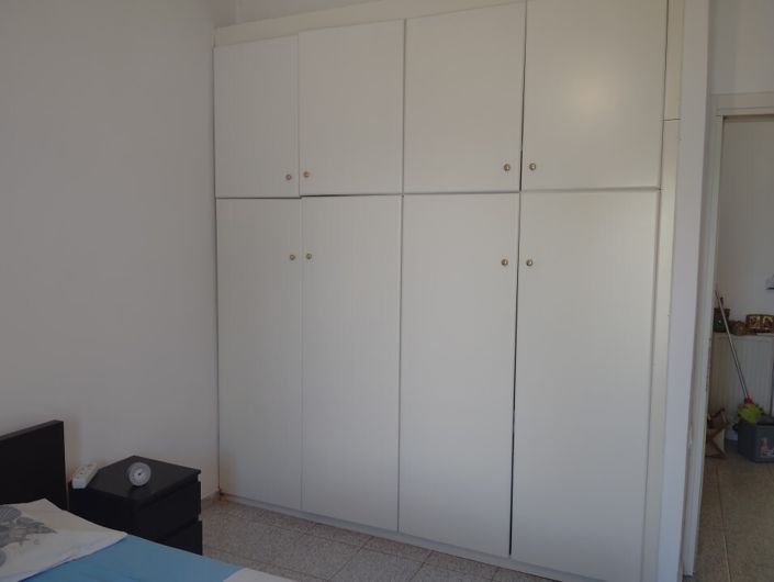 Image No.26-3 Bed Flat for sale