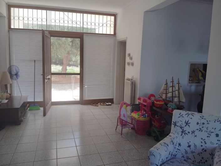 Image No.5-3 Bed Flat for sale