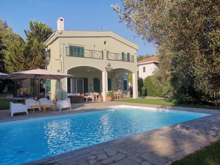 Image No.1-6 Bed Villa for sale