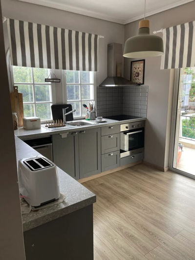 Image No.11-4 Bed Property for sale