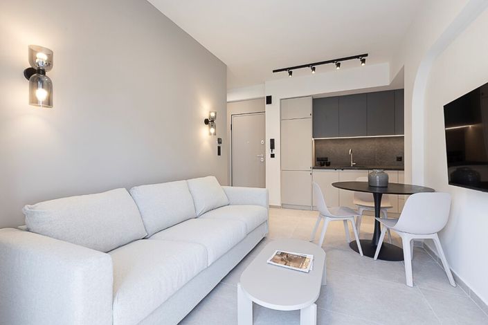 Image No.1-2 Bed Flat for sale