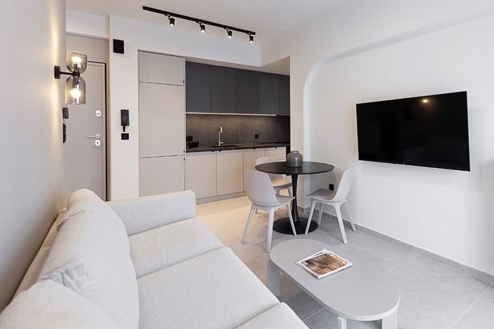 Image No.4-2 Bed Flat for sale