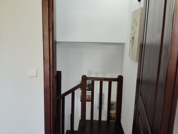 Image No.29-4 Bed Property for sale