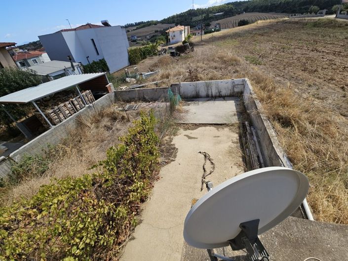 Image No.12-3 Bed Property for sale