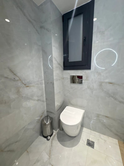 Image No.17-2 Bed Flat for sale