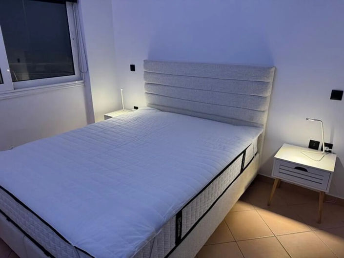 Image No.12-2 Bed Flat for sale