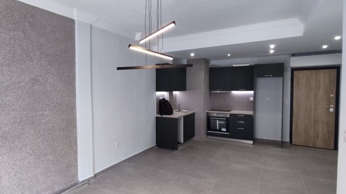 Image No.5-2 Bed Flat for sale