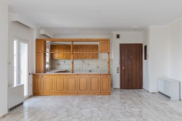 Image No.5-3 Bed Flat for sale