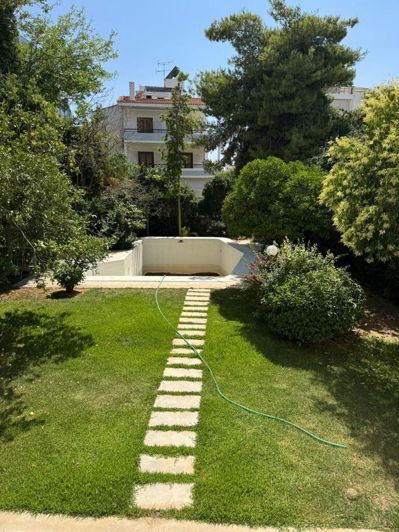 Image No.23-3 Bed Maisonette for sale