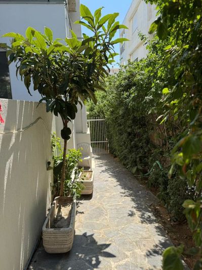 Image No.29-3 Bed Maisonette for sale