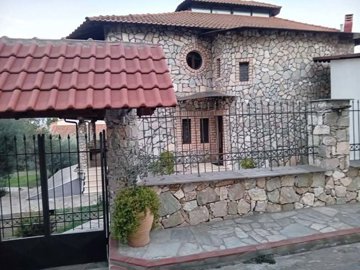 Photo 4 - Villa 450 m² in Central Macedonia