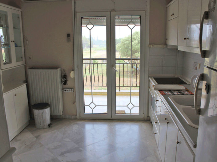 Image No.16-6 Bed Property for sale