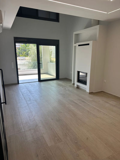 Image No.3-3 Bed Maisonette for sale