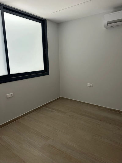 Image No.7-3 Bed Maisonette for sale