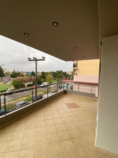 Image No.3-4 Bed Flat for sale