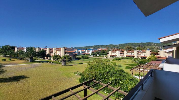 Image No.23-3 Bed Maisonette for sale