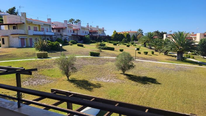 Image No.24-3 Bed Maisonette for sale