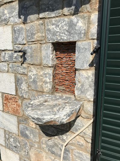 Image No.12-3 Bed Property for sale