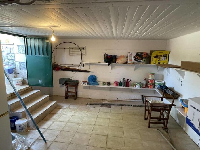 Image No.20-3 Bed Property for sale