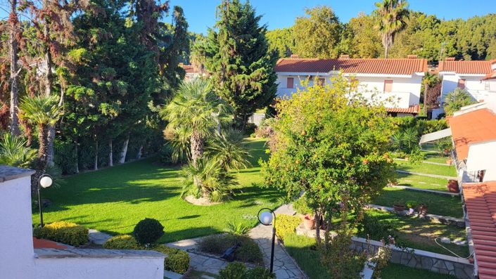 Image No.2-1 Bed Maisonette for sale