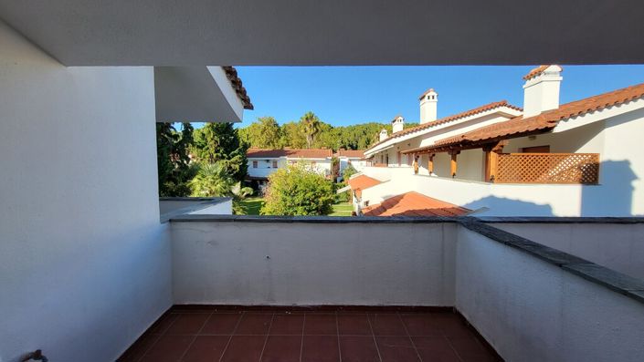 Image No.4-1 Bed Maisonette for sale