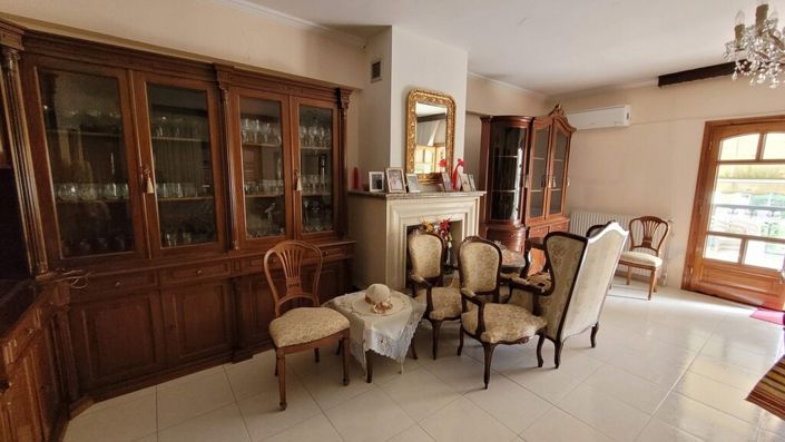 Image No.26-5 Bed Maisonette for sale