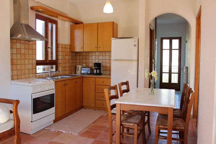 Image No.6-4 Bed Property for sale