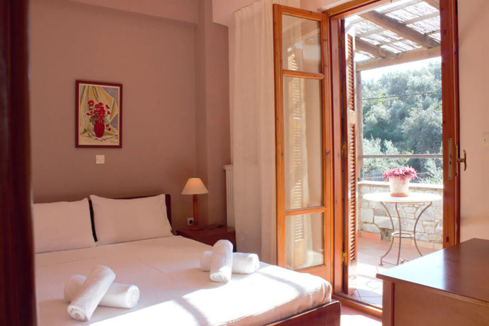 Image No.7-4 Bed Property for sale