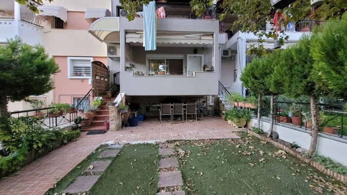 Image No.2-4 Bed Maisonette for sale