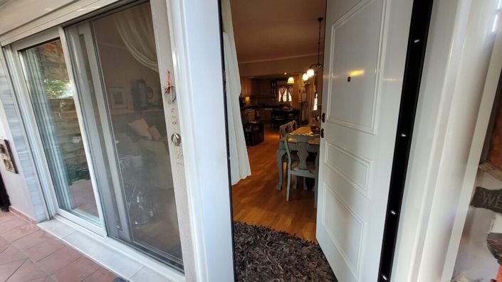 Image No.5-4 Bed Maisonette for sale