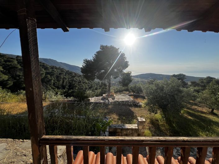 Image No.24-3 Bed Property for sale