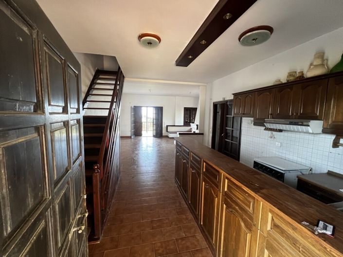 Image No.5-3 Bed Property for sale