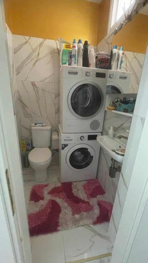 Image No.10-3 Bed Flat for sale