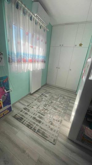 Image No.15-3 Bed Flat for sale